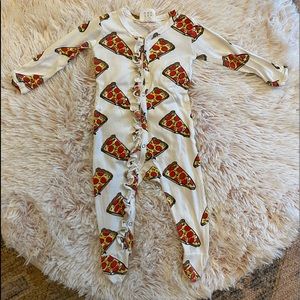 Spearmint love pizza footed button onesie